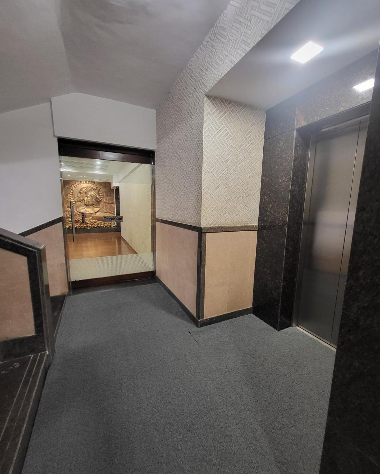 Hotel Maharana Inn Chembur Mumbai Exteriör bild