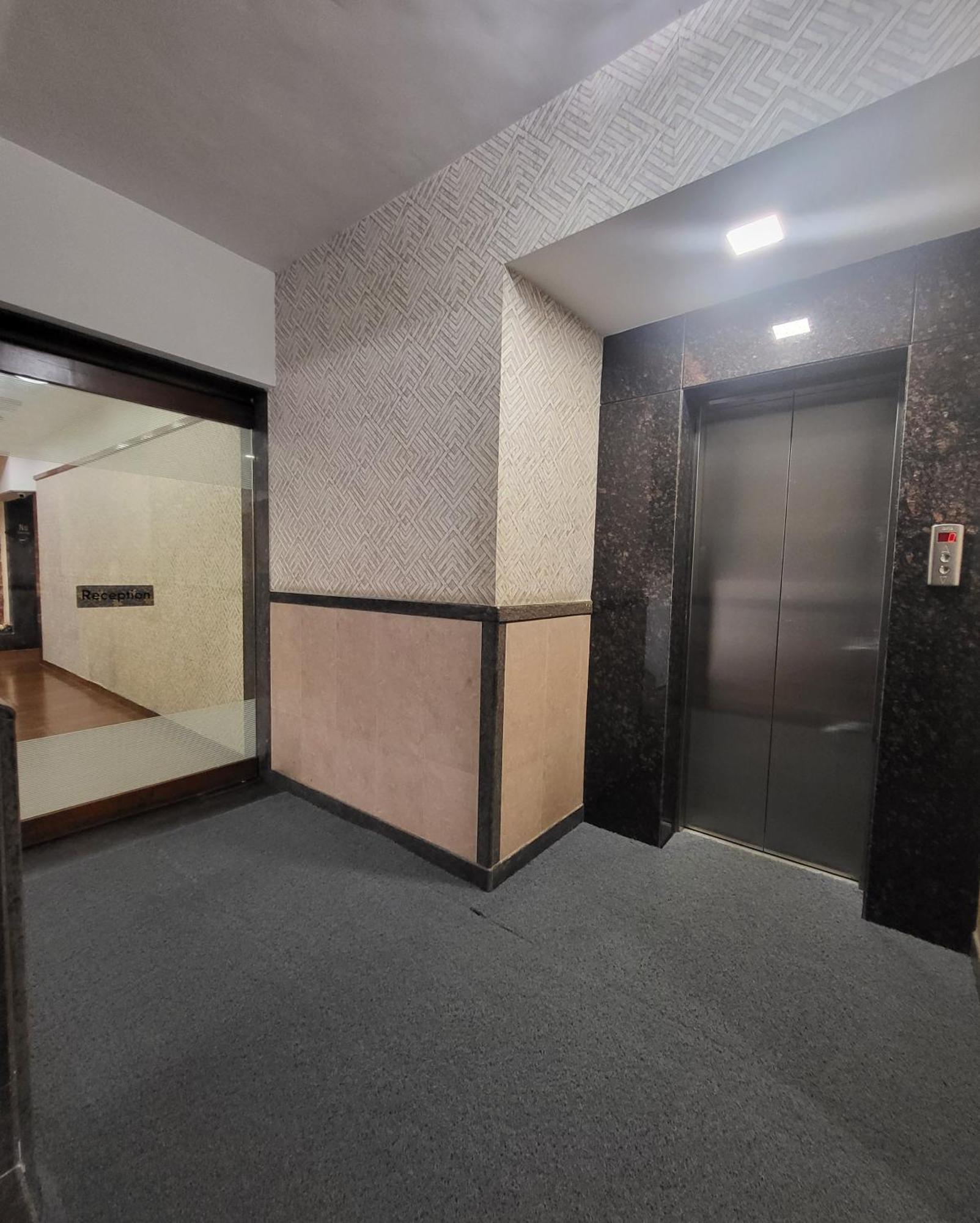 Hotel Maharana Inn Chembur Mumbai Exteriör bild